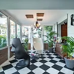Rosabianca Boutique فندق راباللو